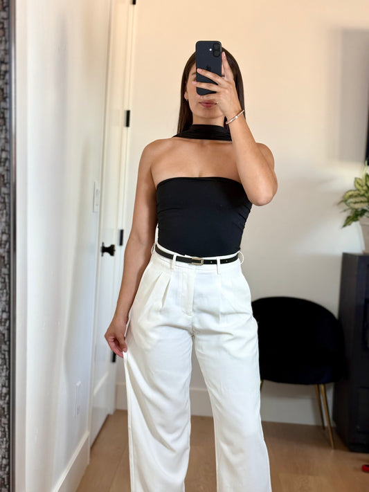 Traje de cuerpo negro Lia